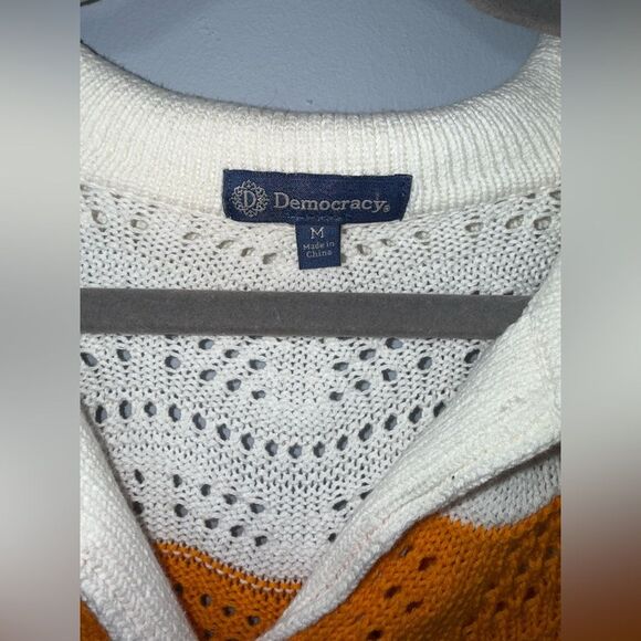 Democracy Women’s Colorful Wave Stripe  Pointelle Cardigan M EUC feminine groovy - Picture 4 of 8